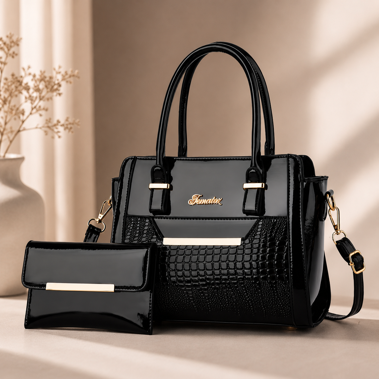 Sac à main élégant pour femme, noir, avec bandoulière réglable et portefeuille assorti, idéal pour soirée ou un usage quotidien. 
