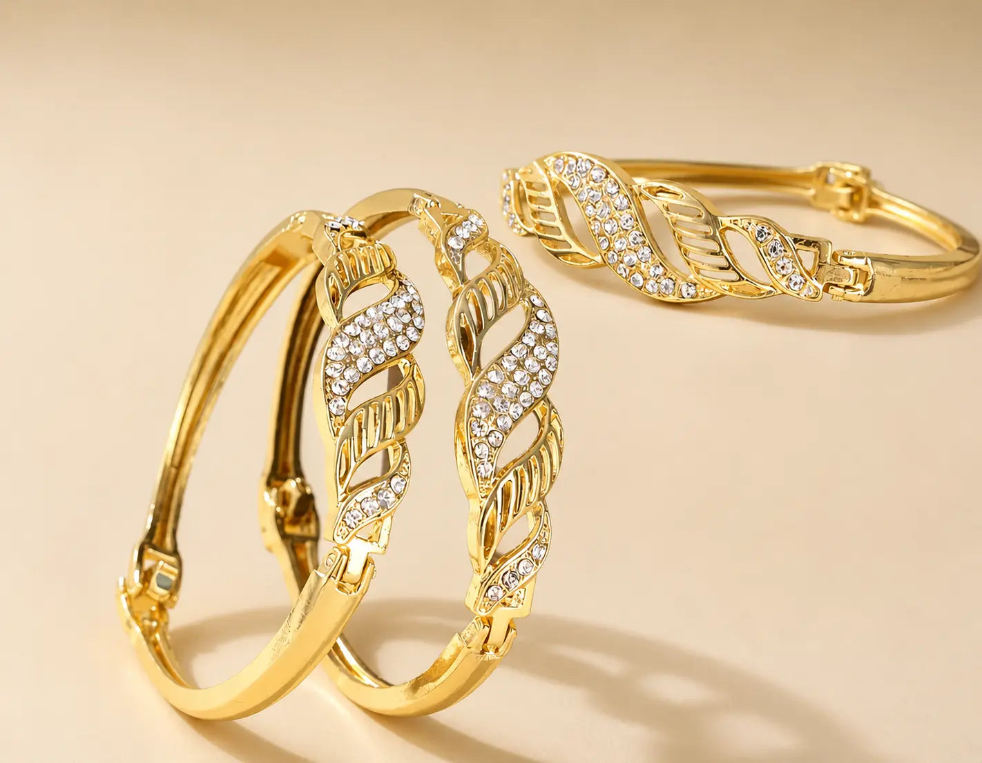 3 Bracelets Joncs BEAUTE ISMAILIA